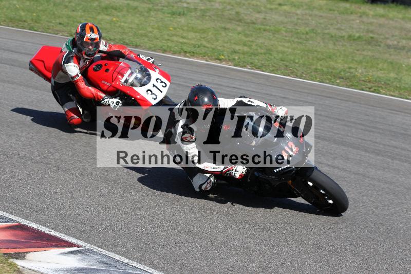 /Archiv-2022/08 17.04.2022 Speer Racing ADR/Gruppe rot/412